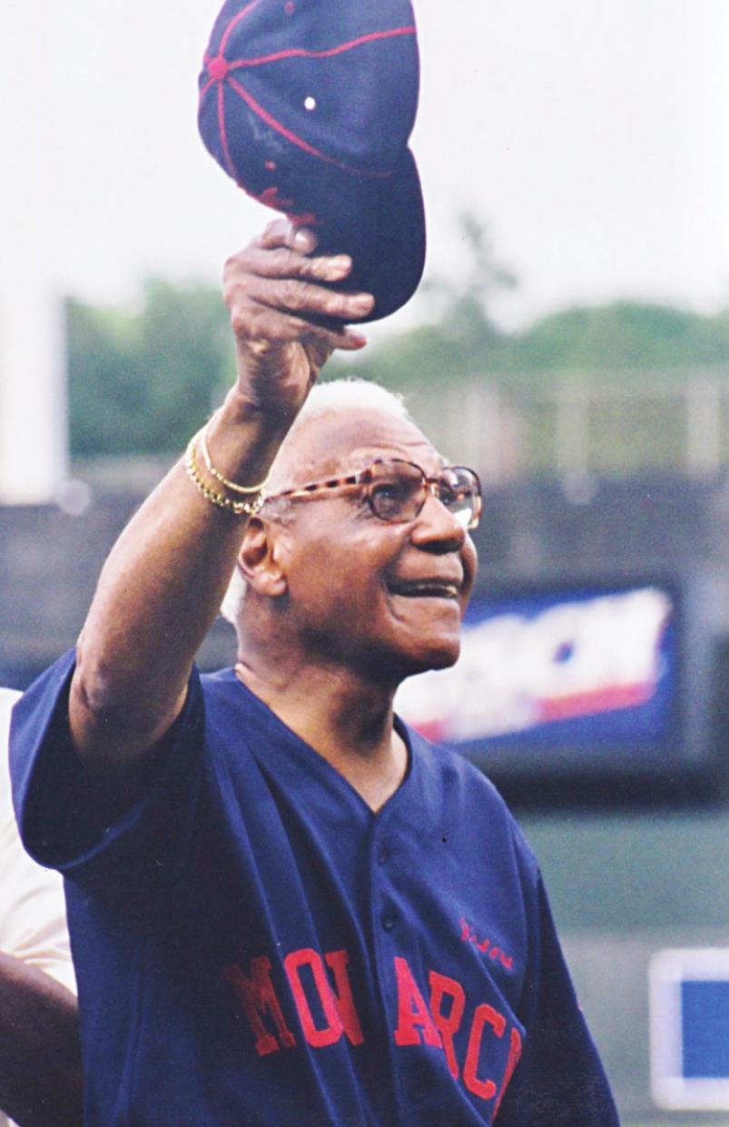 Kansas City's Buck O'Neil elected to Baseball Hall of Fame